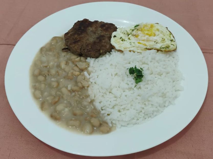 Foto Cardápio - Casa do Sabor Caseiro - Hamburger a Cavalo