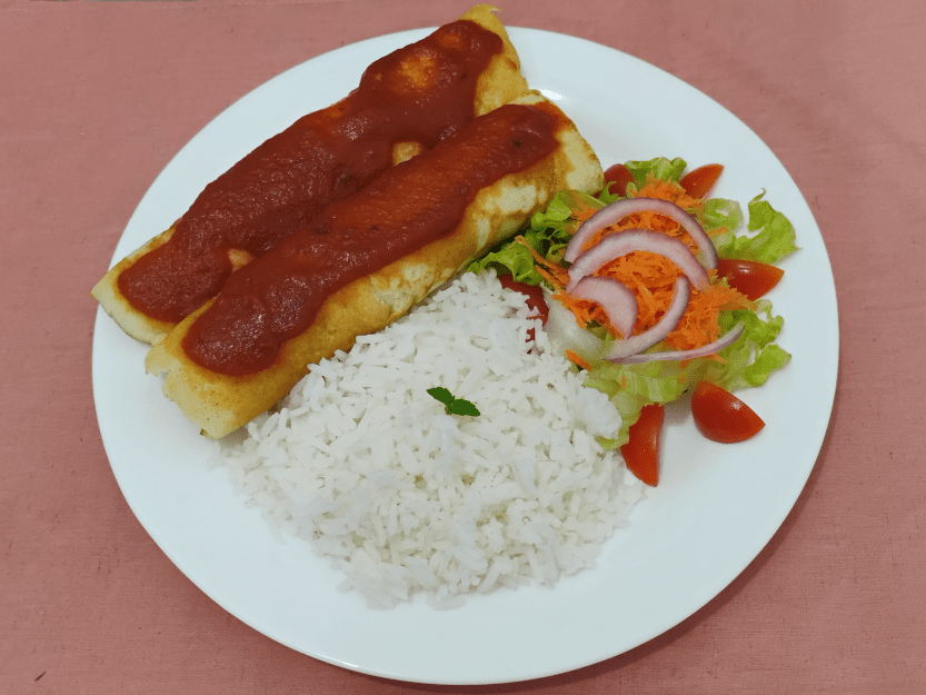 Foto Cardápio - Casa do Sabor Caseiro - Panqueca de Frango com Molho Vermelho