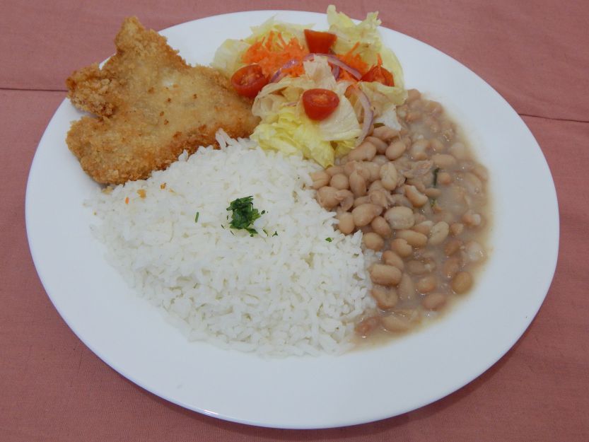 Foto Cardápio - Casa do Sabor Caseiro - Filé de Frango a Milanesa - Arroz - Feijão e Salada